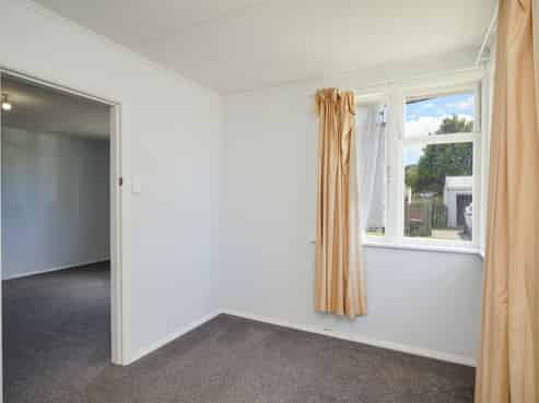 24 Lithgow Place West, Glengarry