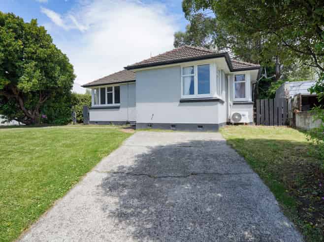 24 Lithgow Place West, Glengarry