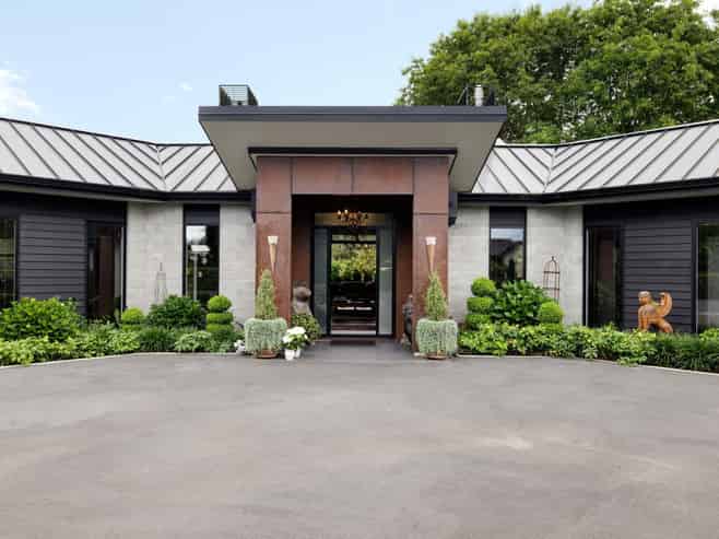 266 Woodside Road, Matangi