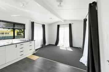 2a Hendon Place, West End