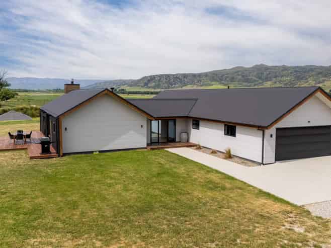 4062 Becks-Lauder Road, Becks