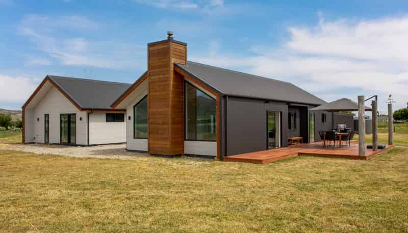 4062 Becks-Lauder Road, Becks