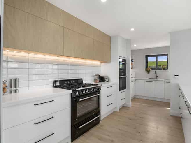 4062 Becks-Lauder Road, Becks