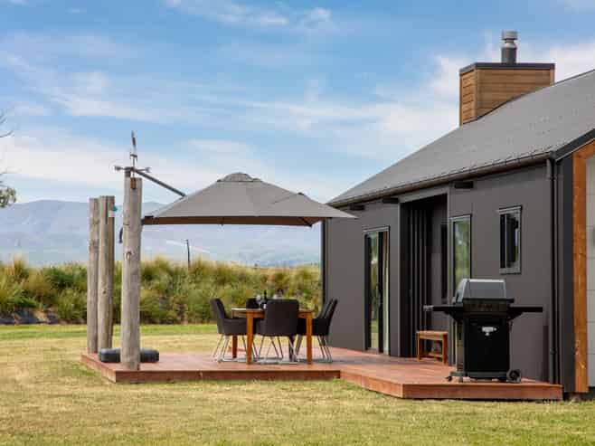 4062 Becks-Lauder Road, Becks