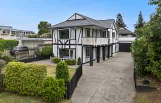 6 Allen Road, RAUMATI BEACH