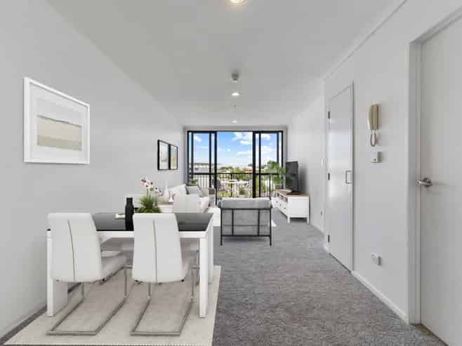 A512/176 Broadway, Newmarket