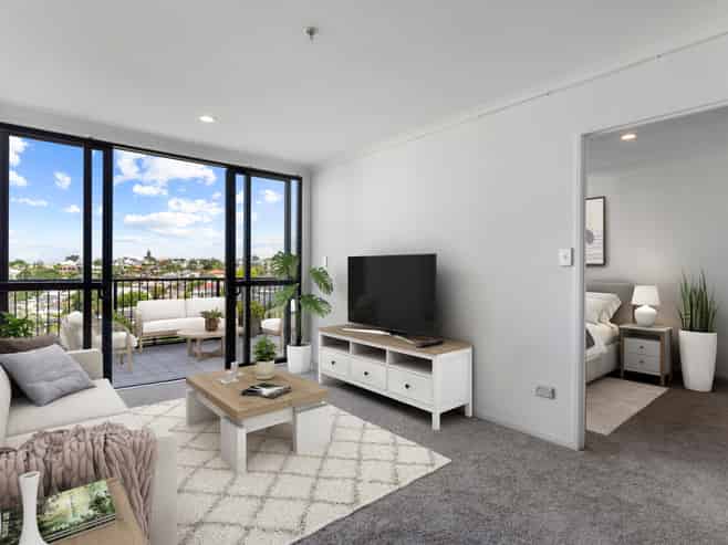 A512/176 Broadway, Newmarket