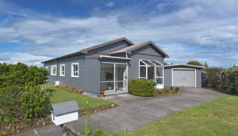 2 Morgan Street, Castlecliff