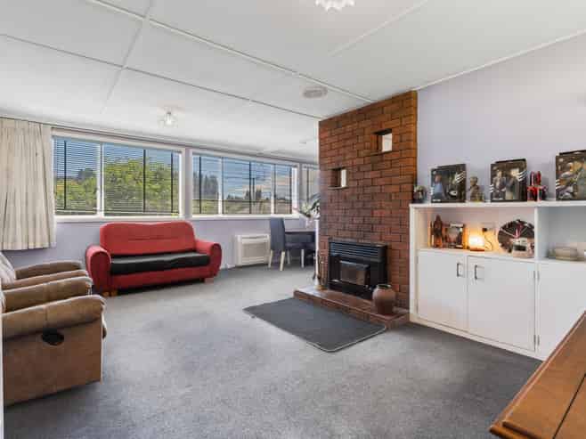 96 Main South Road, Green Island