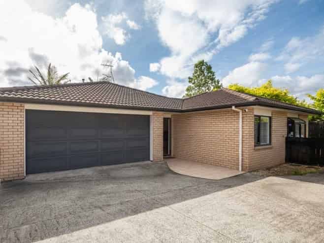 12 Kanuka Way, Albany