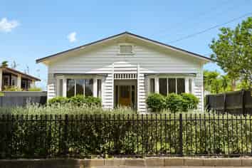 9 Kitchener Street, Claudelands