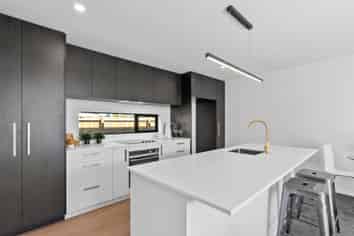 2/39 Vagues Road, Northcote