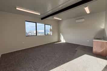 Brand New High Spec Industrial Units-North of City