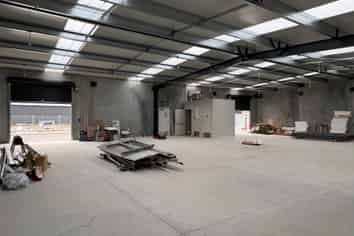 Brand New High Spec Industrial Units-North of City