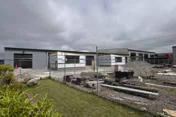 Brand New High Spec Industrial Units-North of City