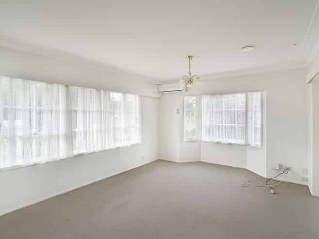 2b Onslow Road, Papakura