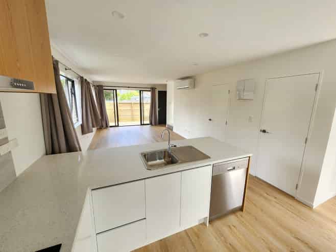 7/8 Short Street, Papakura