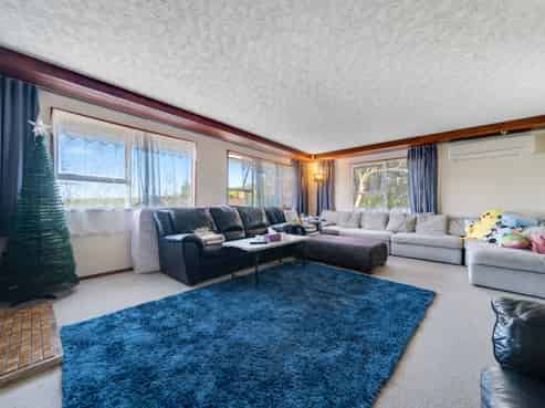 12 Sentosa Place, Clover Park