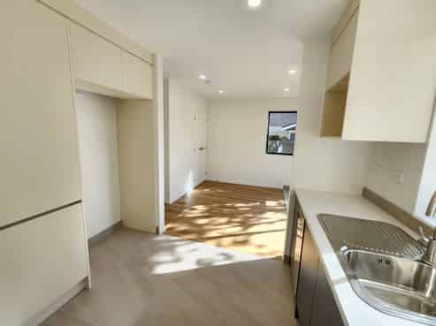 10/25 Manse Road, Pahurehure