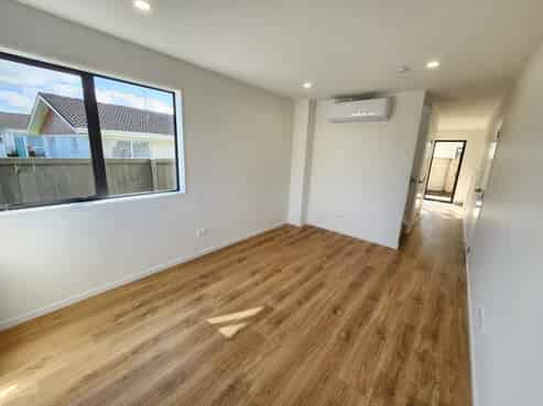 10/25 Manse Road, Pahurehure