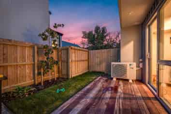 7/14 Clive Street, Phillipstown