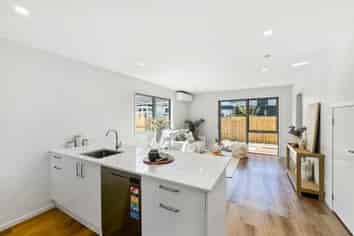 5/14 Clive Street, Phillipstown