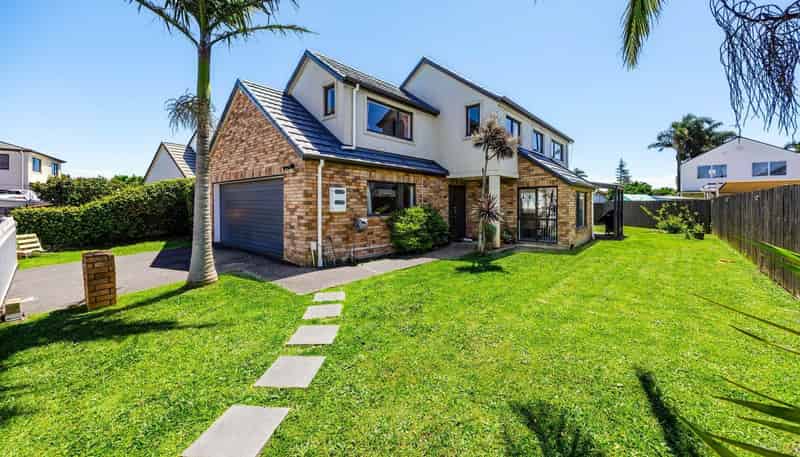 13 Asics Drive, Favona