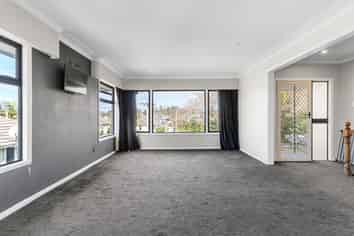 16 Baycroft Avenue, Parkvale