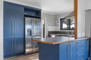 16 Baycroft Avenue, Parkvale