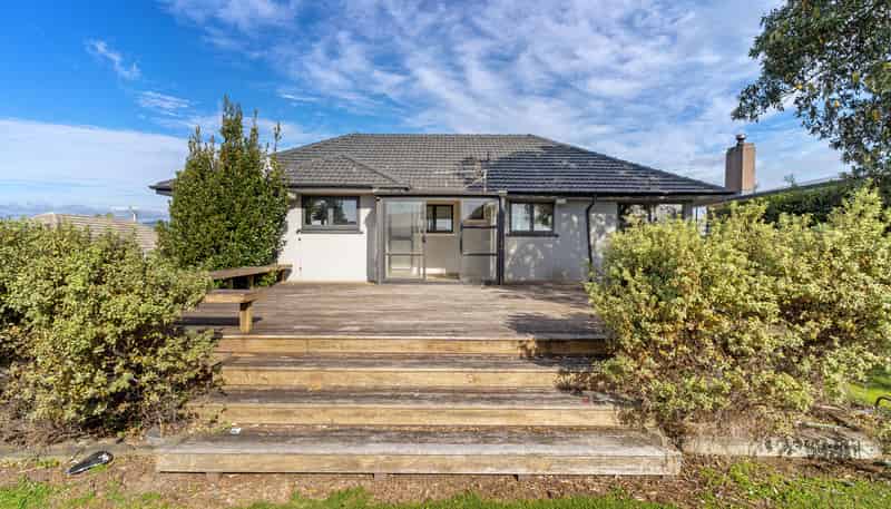 16 Baycroft Avenue, Parkvale