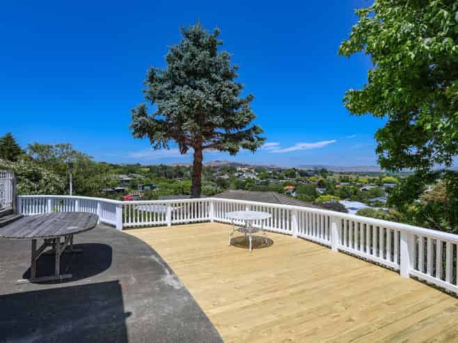 4/34 Busby Hill, Havelock North