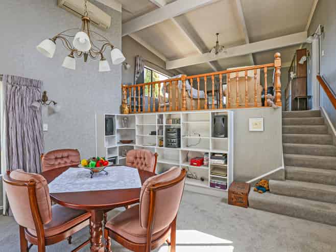 4/34 Busby Hill, Havelock North