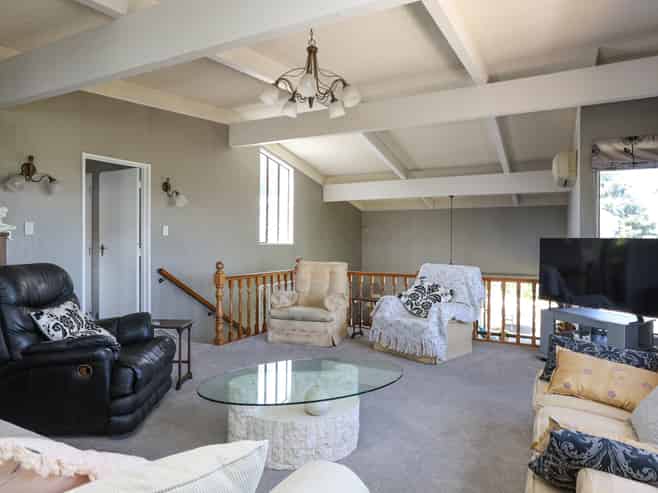 4/34 Busby Hill, Havelock North