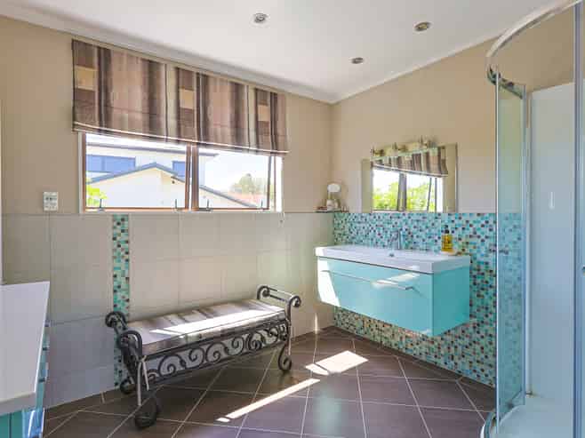 4/34 Busby Hill, Havelock North