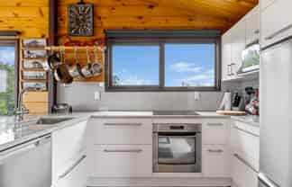 21 Tui Street, Hilltop