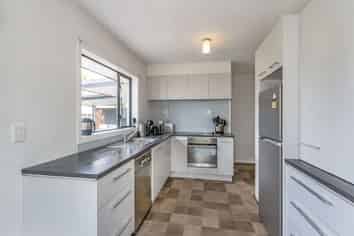 54 South Belt, Lincoln