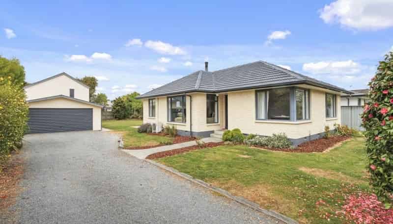 54 South Belt, Lincoln