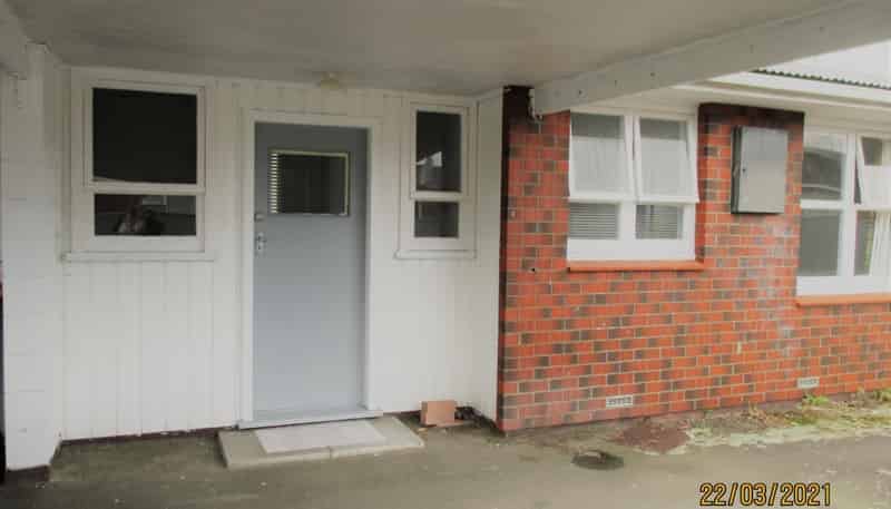 2/630 Main Street, Palmerston North