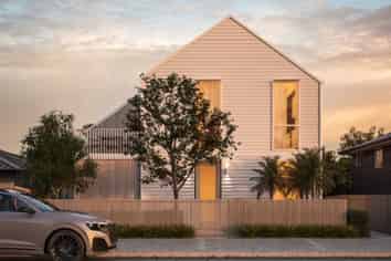 323 Adelaide Road, Newtown