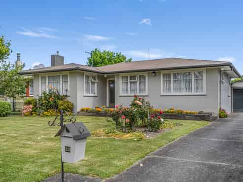 22 Snowdon Avenue, Terrace End