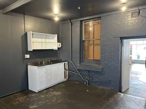 Leasing with profile on Latham