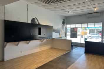 Leasing with profile on Latham