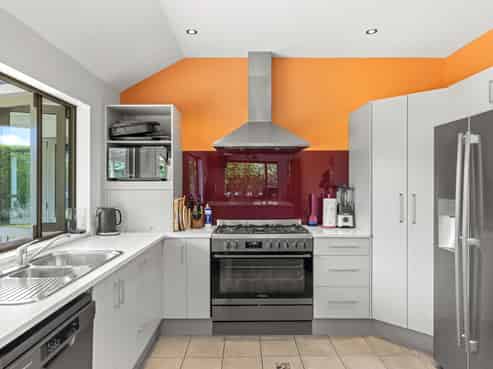 15 John Leith Place, Leithfield