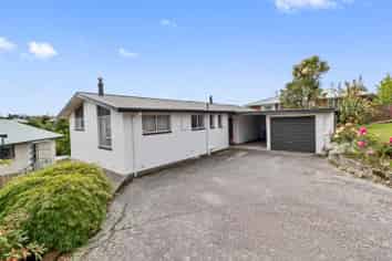 34 Balmoral Street, Marchwiel