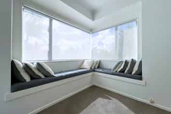 17 Okura River Road, Okura