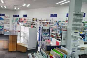 Versatile retail on Great South Road, Takanini