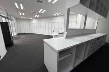 Versatile retail on Great South Road, Takanini