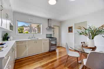 1/150 Tasman Street, Nelson