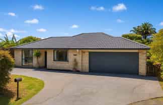 13 Wairere Road, The Gardens