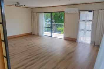 Auckland - Address withheld